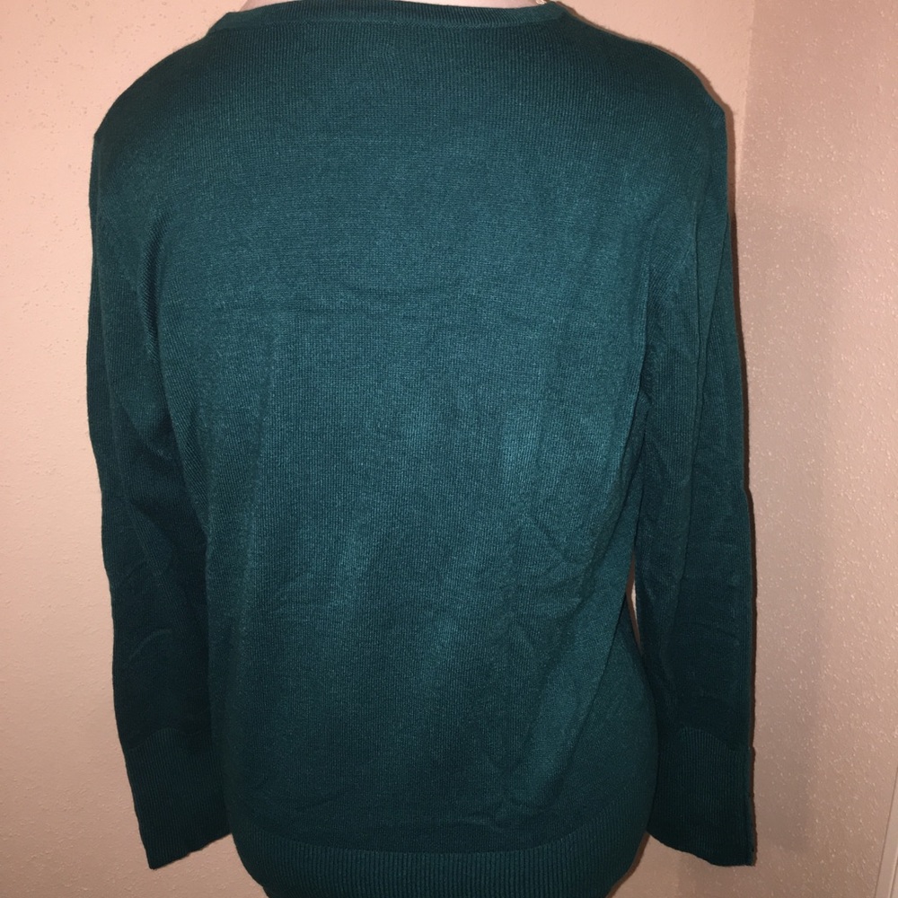 Sweater - Picture 2 of 5
